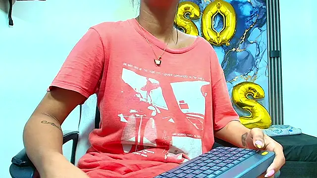 Valentina and sneider  online show from January 9, 2026, 7:15 pm