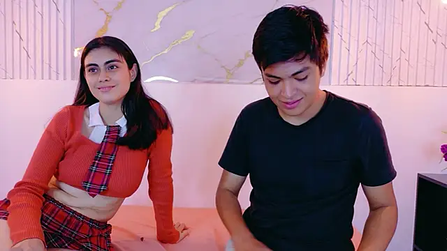 NatyAndAlex online show from January 6, 2026, 9:39 pm