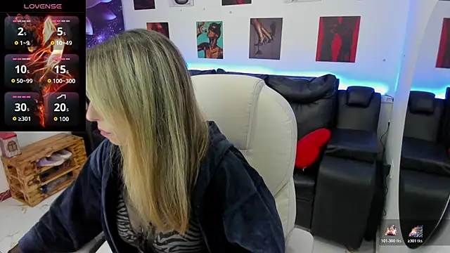 Scarlett 079 online show from February 21, 2026, 11:55 am