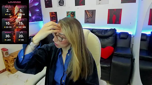 Scarlett 079 online show from March 3, 2026, 11:49 am