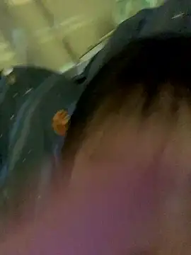 Mon babyy online show from January 14, 2026, 4:01 pm