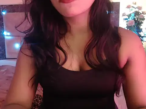 Lola Bebe online show from April 9, 2026, 6:19 am