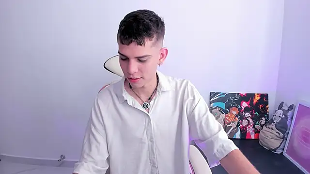 Snapshot of Jasson___ chatting on December 18, 2025, 12:33 pm Jasson online show from December 18, 2025, 12:33 pm