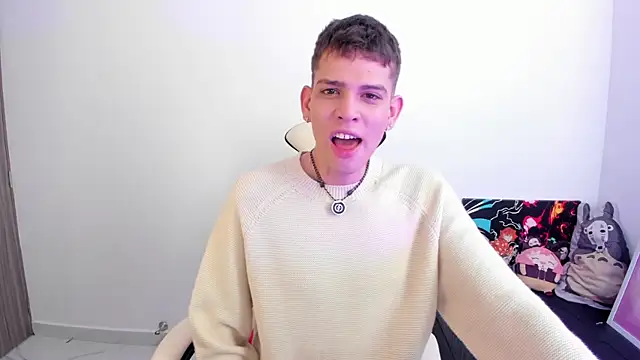 Snapshot of Jasson___ chatting on December 22, 2025, 12:02 pm Jasson online show from December 22, 2025, 12:02 pm