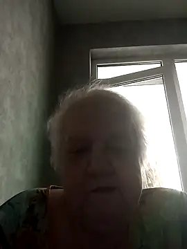 HapinessLovee online show from February 7, 2026, 9:35 am