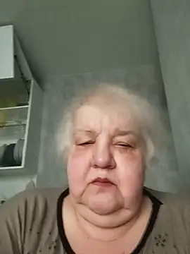 HapinessLovee online show from February 28, 2026, 9:32 am