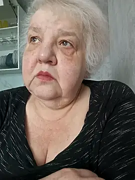 HapinessLovee online show from March 19, 2026, 9:35 am