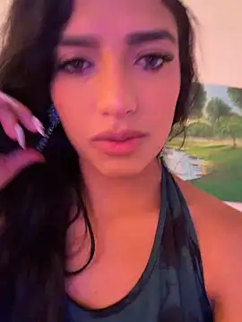 AlinaArgii online show from April 14, 2026, 2:01 pm