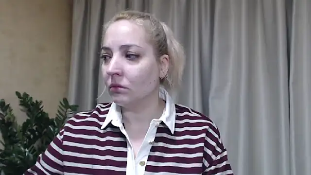 sweetpussy online show from December 15, 2025, 6:56 pm