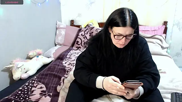 SashaBond online show from March 5, 2026, 4:14 pm