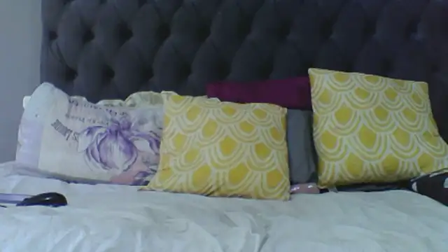 BasellBlue online show from January 11, 2026, 11:48 am