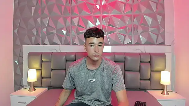 Snapshot of KathyAiden chatting on January 13, 2026, 7:41 pm KathyAiden online show from January 13, 2026, 7:41 pm