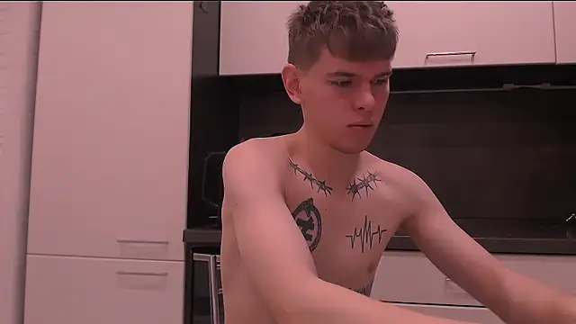 Snapshot of Fredd_Xanders chatting on February 6, 2026, 8:23 pm Fredd Xanders online show from February 6, 2026, 8:23 pm