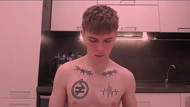 Snapshot of Fredd_Xanders chatting on February 14, 2026, 4:37 pm Fredd Xanders online show from February 14, 2026, 4:37 pm