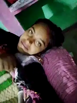 Snapshot of kami_sexe chatting on January 14, 2026, 1:50 pm kami sexe online show from January 14, 2026, 1:50 pm