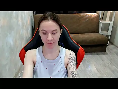 MiaBun1 online show from December 19, 2025, 2:51 am