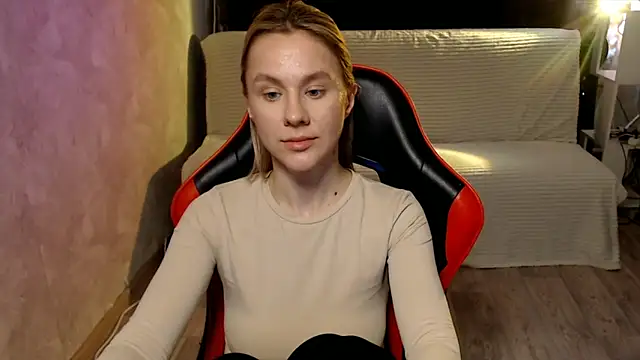 MiaBun1 online show from April 9, 2026, 6:19 am