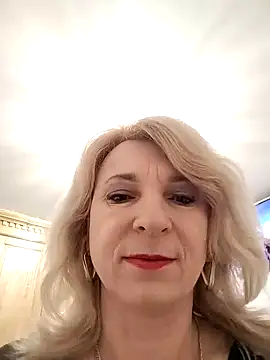 AhlyssaLove1155 online show from March 19, 2026, 3:10 am