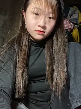 hinata-xx online show from March 5, 2026, 6:09 am