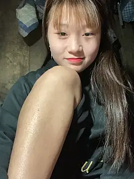 hinata-xx online show from March 9, 2026, 11:47 am