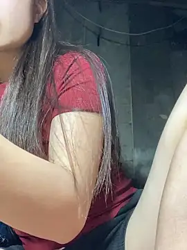 hinata-xx online show from April 12, 2026, 11:21 pm