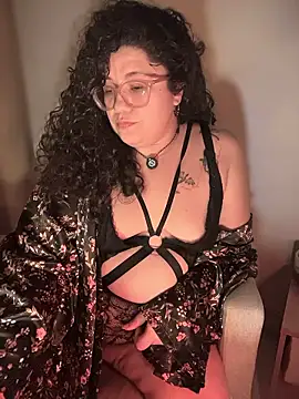 VanesssaMilf  online show from January 15, 2026, 12:04 am