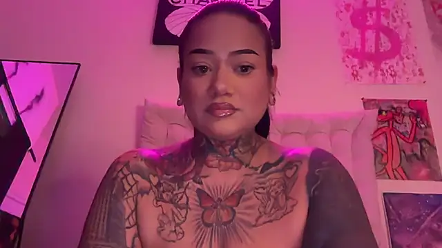 Snapshot of Itsonlyvirgo chatting on March 2, 2026, 4:14 am Itsonlyvirgo online show from March 2, 2026, 4:14 am