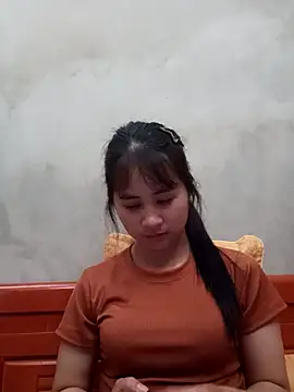 Him MountainGirl online show from February 18, 2026, 2:18 am