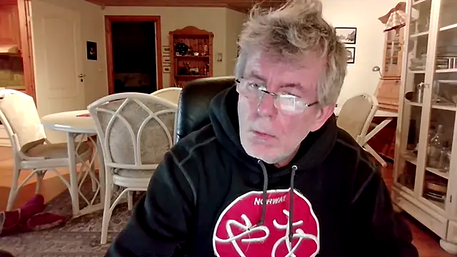 Mortimer Orawan online show from March 3, 2026, 10:04 pm