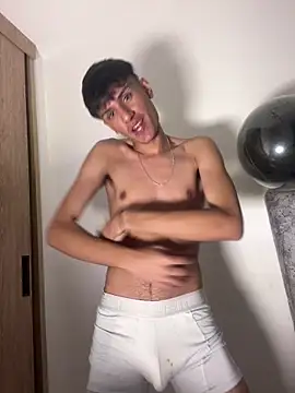 Andycillo online show from March 15, 2026, 4:29 am