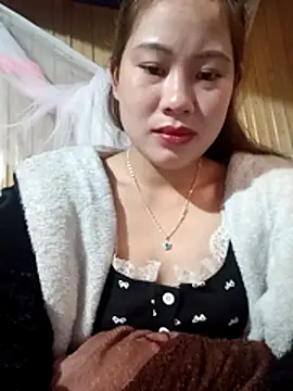 mayni012314 online show from January 14, 2026, 3:34 am