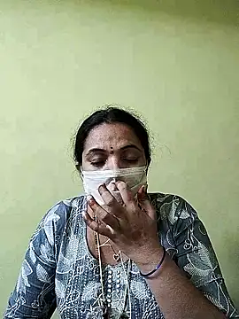 Snapshot of bhavyasri_55 chatting on January 17, 2026, 4:33 pm bhavyasri 55 online show from January 17, 2026, 4:33 pm