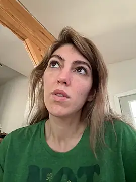 Snapshot of CelestialRuby chatting on November 28, 2025, 4:20 pm CelestialRuby online show from November 28, 2025, 4:20 pm