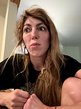 Snapshot of CelestialRuby chatting on December 18, 2025, 4:46 pm CelestialRuby online show from December 18, 2025, 4:46 pm