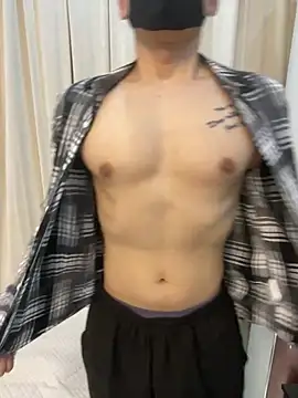 kimze7 online show from March 12, 2026, 2:12 pm