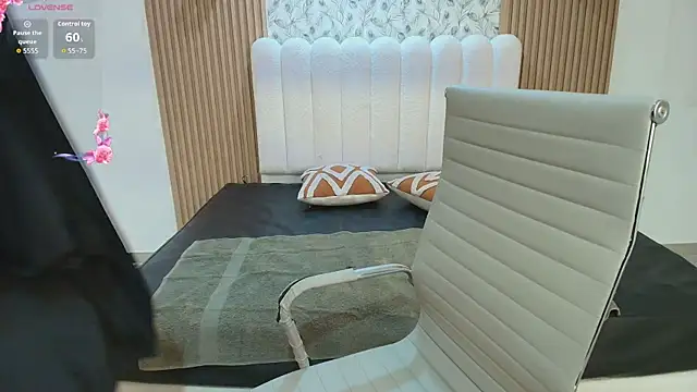 Zalma eva online show from April 11, 2026, 1:54 am