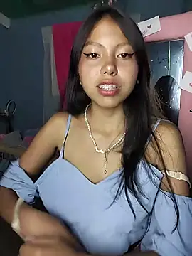 Snapshot of Princess_elia chatting on May 14, 2026, 10:27 pm Princess elia online show from May 14, 2026, 10:27 pm