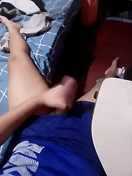 AVALIAminhaPika online show from December 15, 2025, 7:29 pm