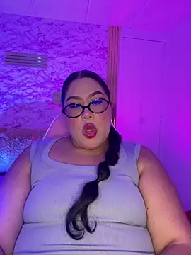 Mia Carters online show from April 16, 2026, 11:07 pm