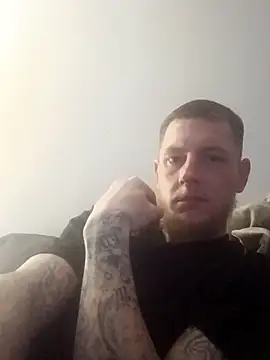 aboogie0420 online show from December 14, 2025, 1:33 am