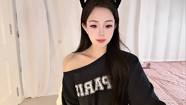 Snapshot of yuanbao8888 chatting on February 8, 2026, 12:58 am yuanbao8888 online show from February 8, 2026, 12:58 am