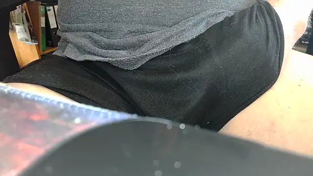 oldmann08 online show from February 28, 2026, 8:37 am