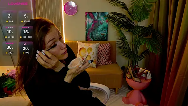 CarolainGilbert online show from January 19, 2026, 5:11 am