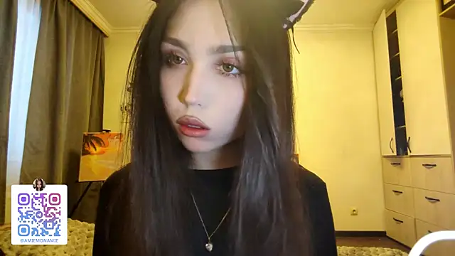 Qwami Amie online show from January 8, 2026, 6:26 am