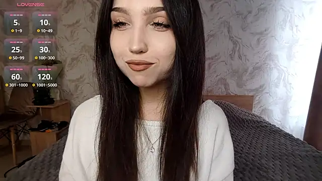 Qwami Amie online show from March 28, 2026, 12:27 pm