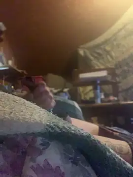 Snapshot of Ldnick69 chatting on February 19, 2026, 10:39 pm Ldnick69 online show from February 19, 2026, 10:39 pm