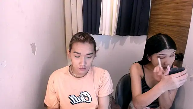 lil cummer69 online show from June 3, 2026, 2:19 pm