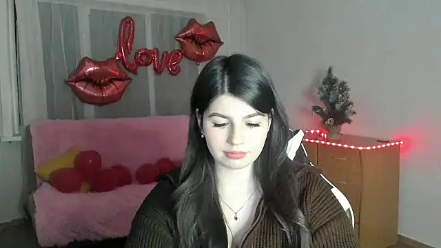 KisaModel online show from February 28, 2026, 5:03 pm