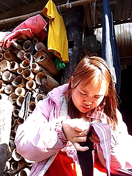 -myaa- online show from January 18, 2026, 2:48 am