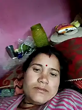 Kinjal pande online show from December 22, 2025, 1:57 am